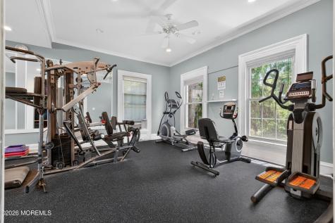 20 Oak Lane Eatontown NJ 07724