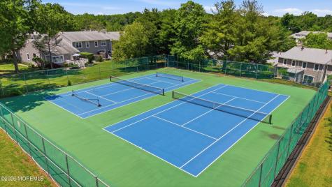 20 Oak Lane Eatontown NJ 07724