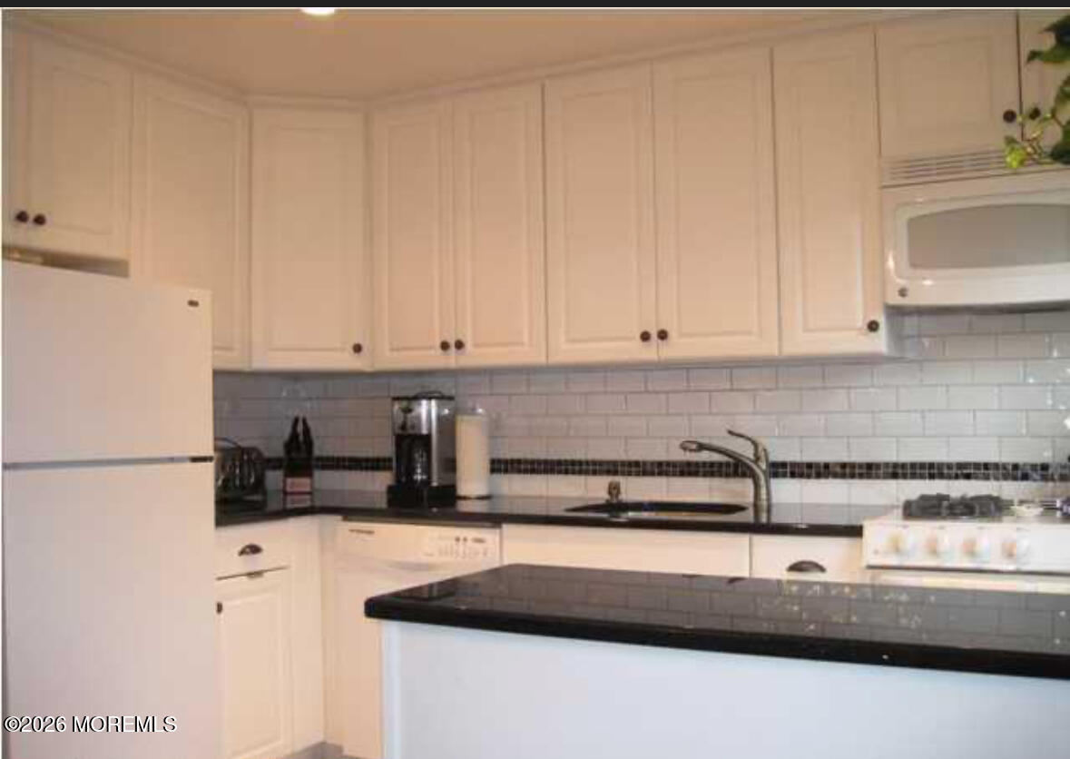 139 Manor Drive Red Bank NJ 07701