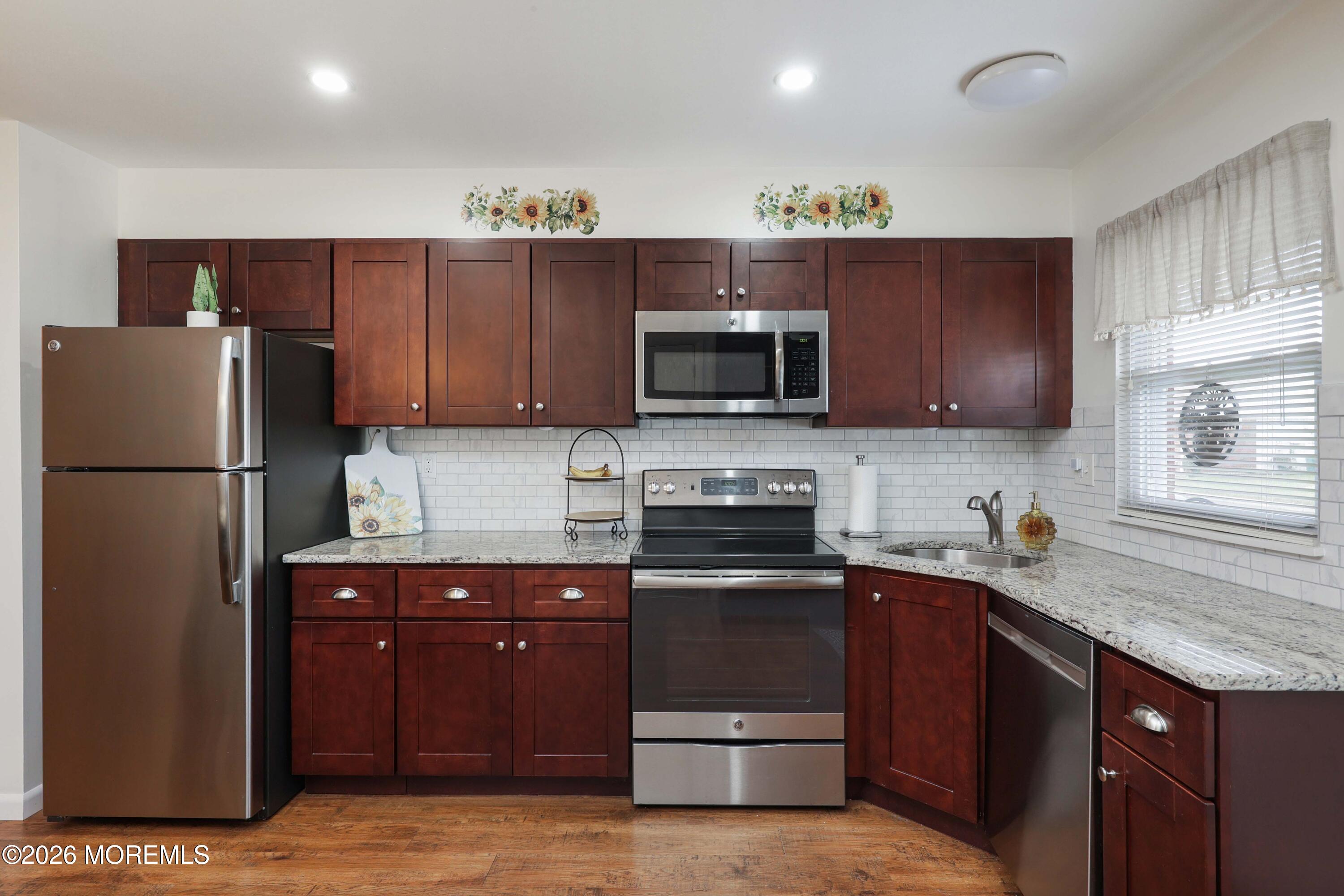 341C Canterbury Court Lakewood NJ 08701