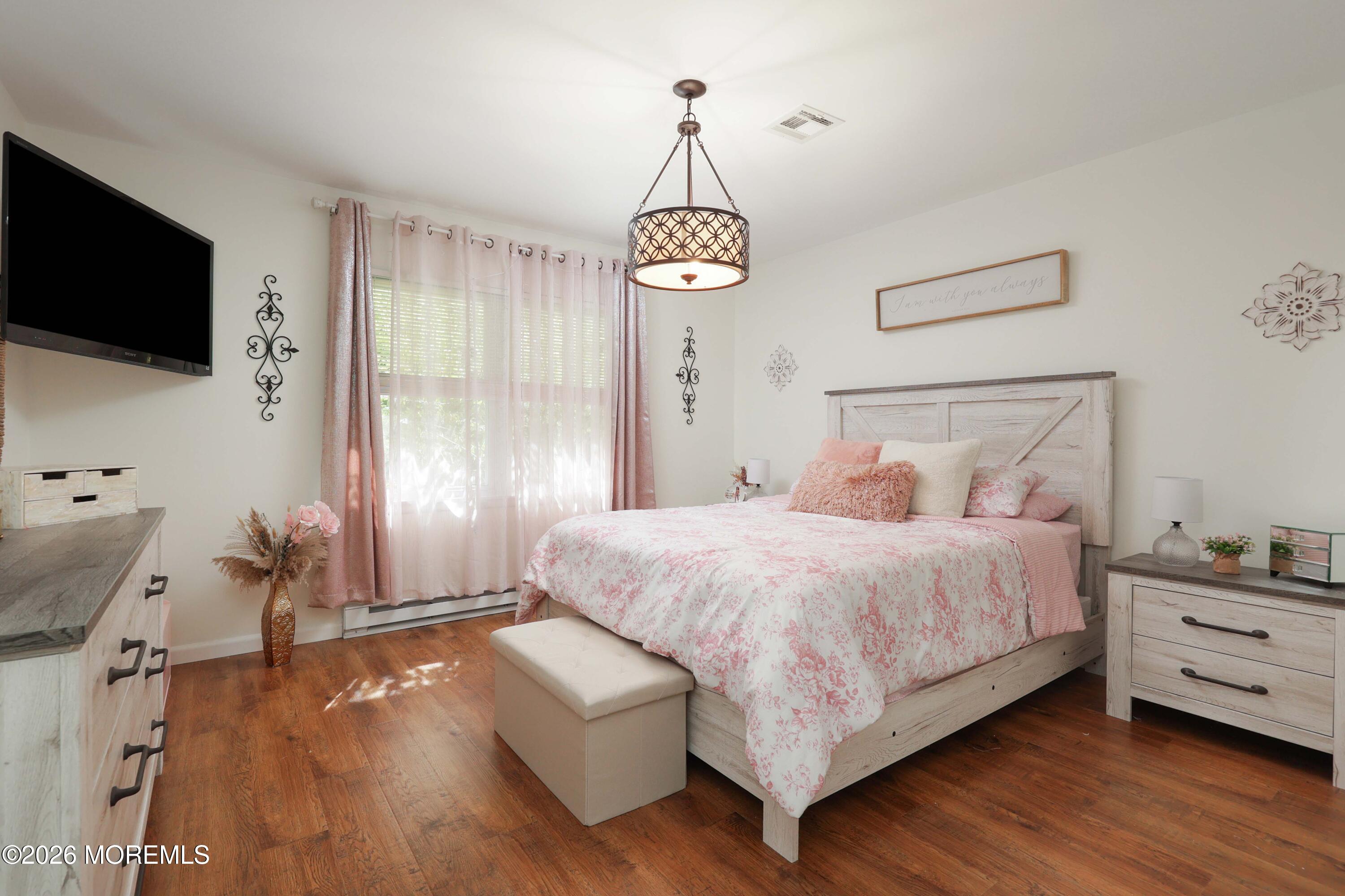 341C Canterbury Court Lakewood NJ 08701