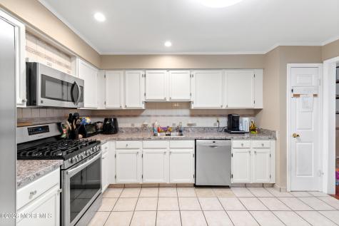 131 Redpine Loop Old Bridge NJ 08857