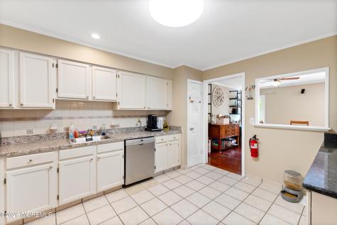 131 Redpine Loop Old Bridge NJ 08857