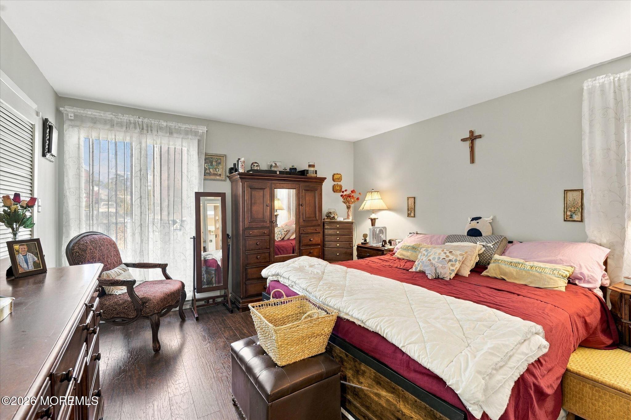 169 Middle Holly Lane Tuckerton NJ 08087