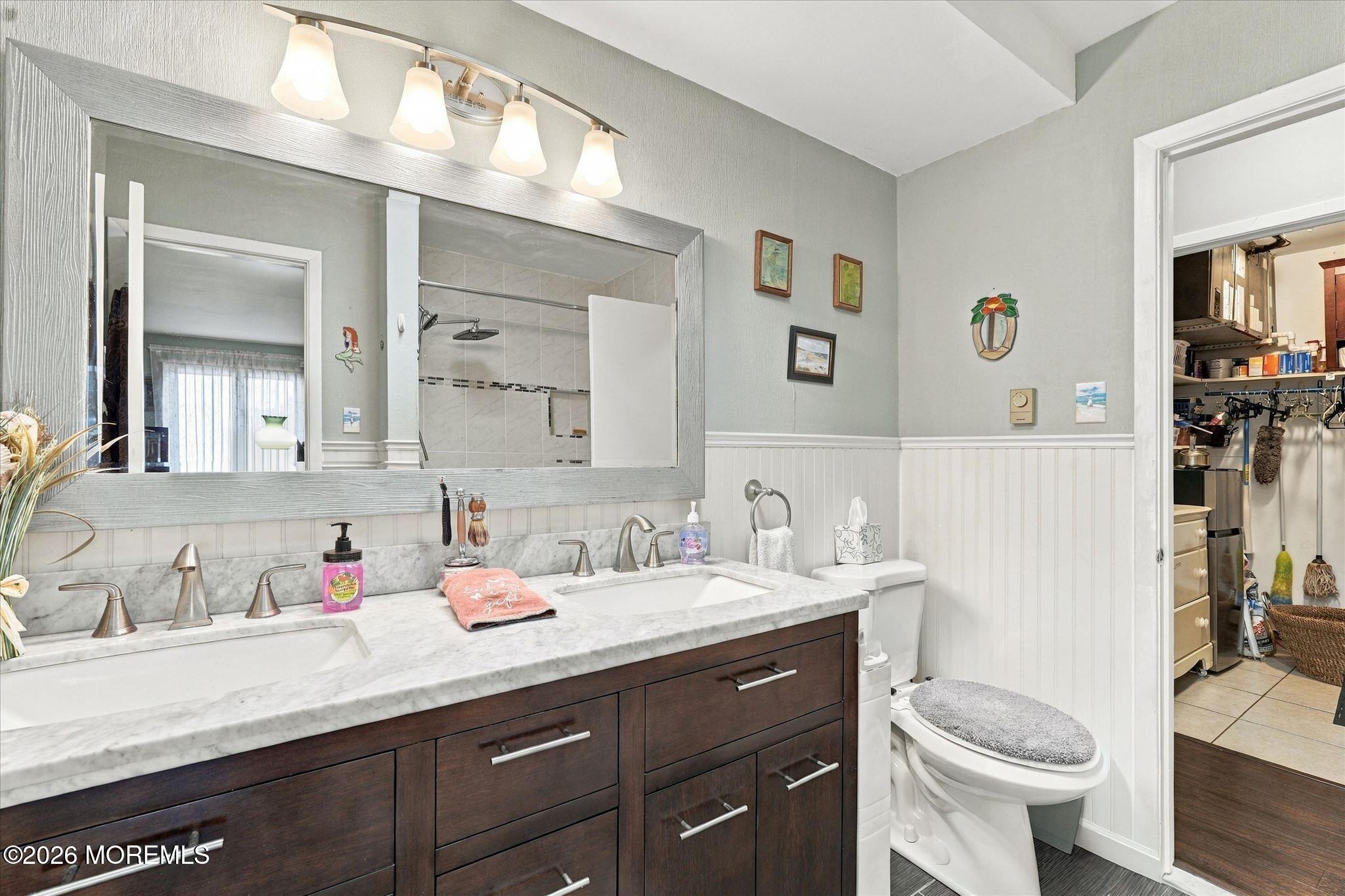 169 Middle Holly Lane Tuckerton NJ 08087