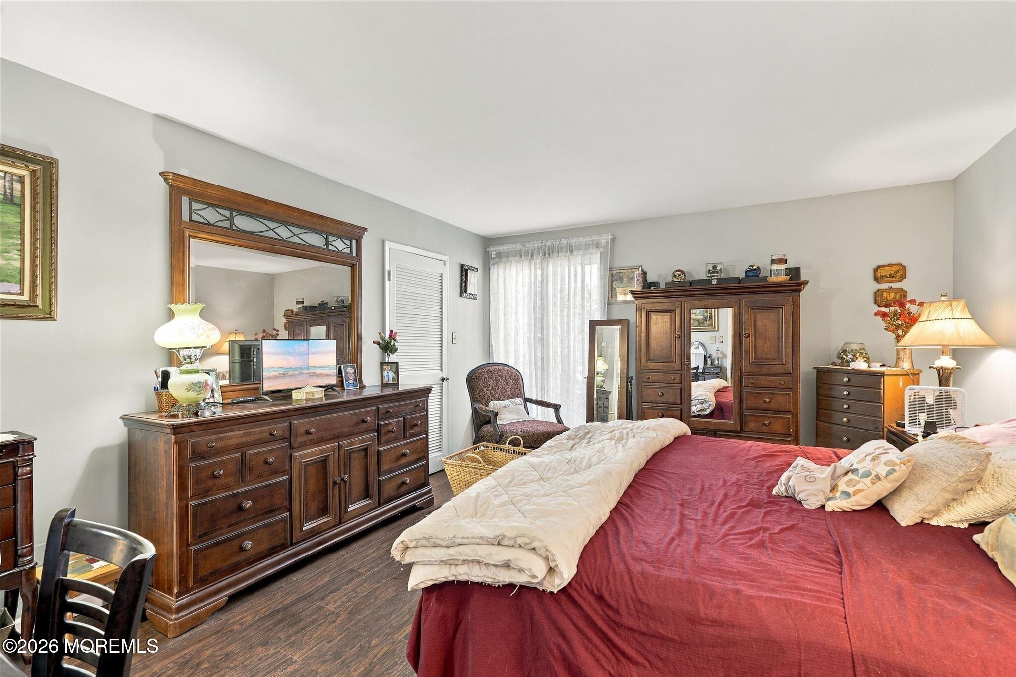 169 Middle Holly Lane Tuckerton NJ 08087