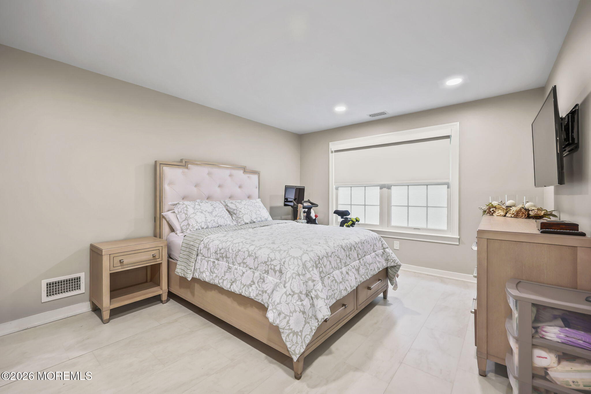 201 Paddington Court Manalapan NJ 07726