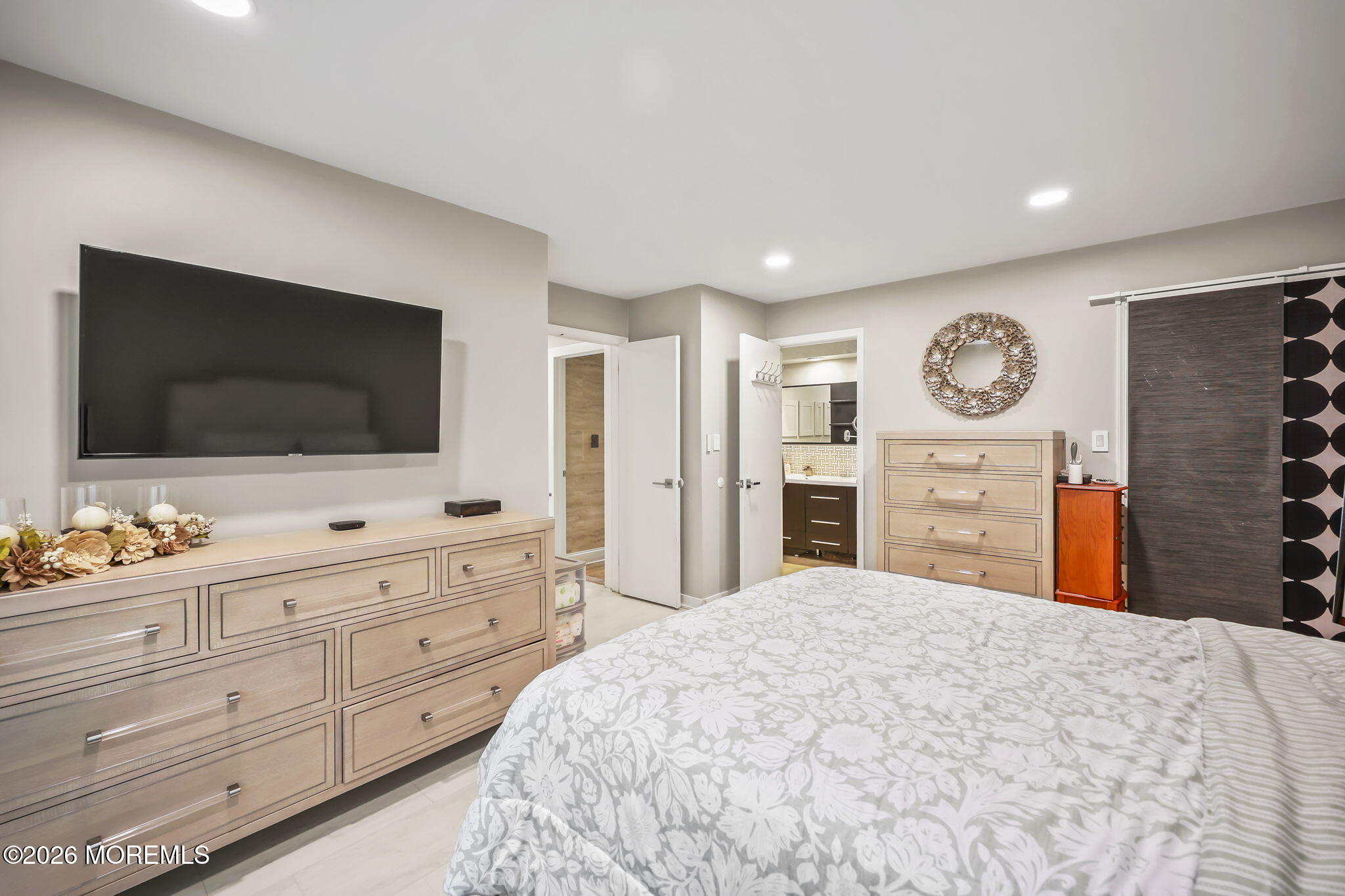201 Paddington Court Manalapan NJ 07726