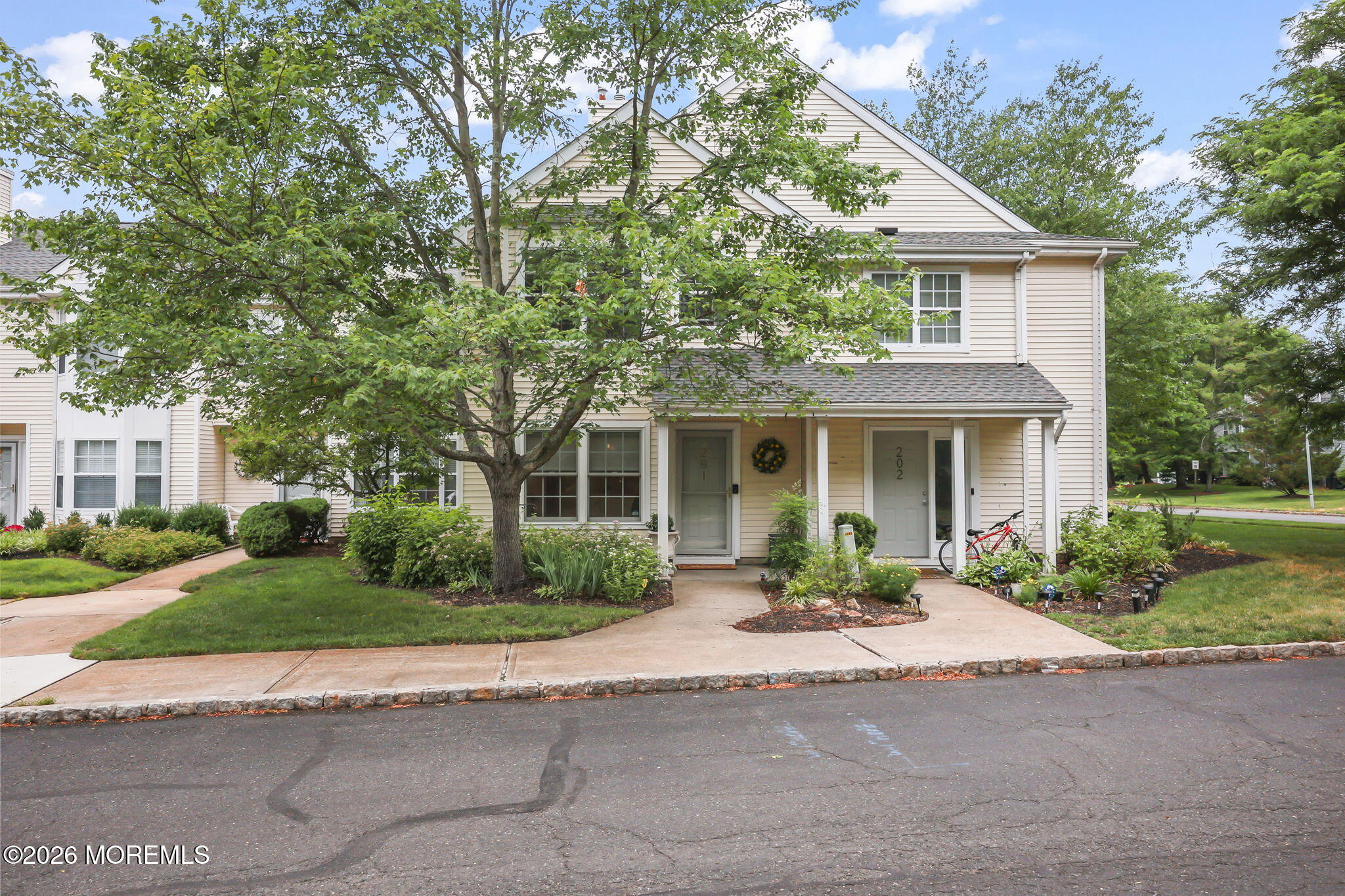 201 Paddington Court Manalapan NJ 07726