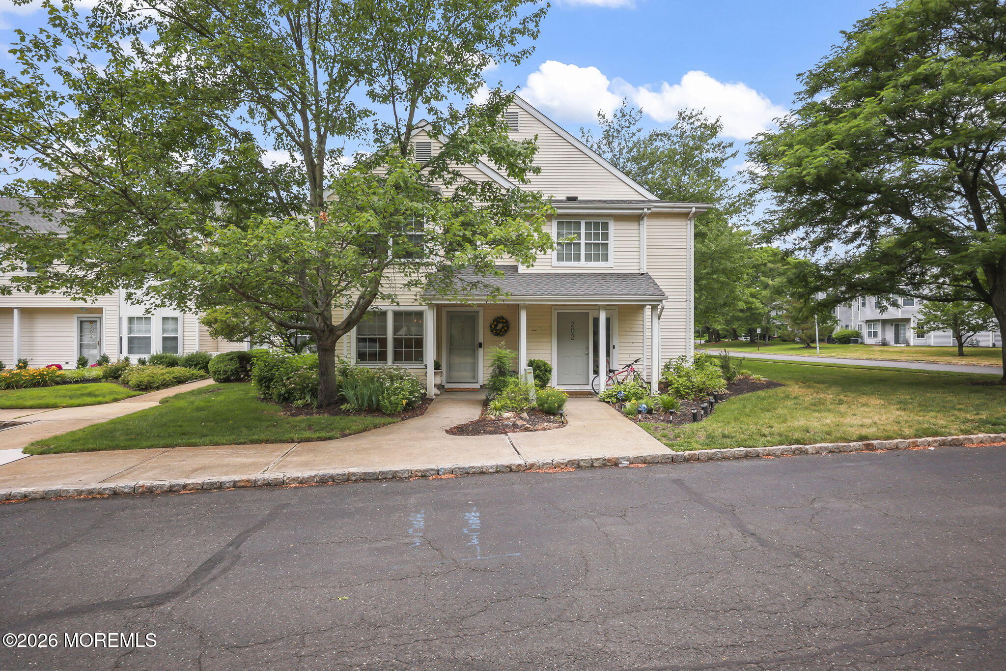 201 Paddington Court Manalapan NJ 07726