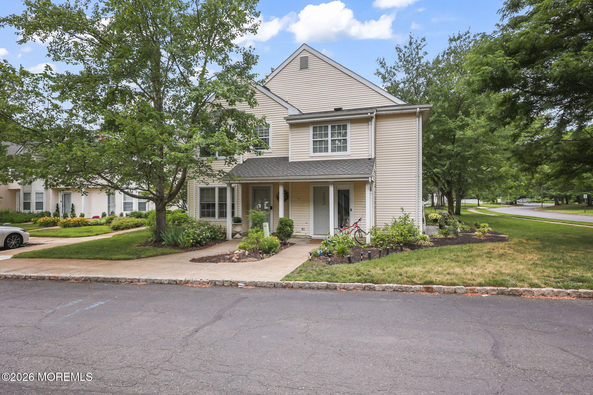 201 Paddington Court Manalapan NJ 07726