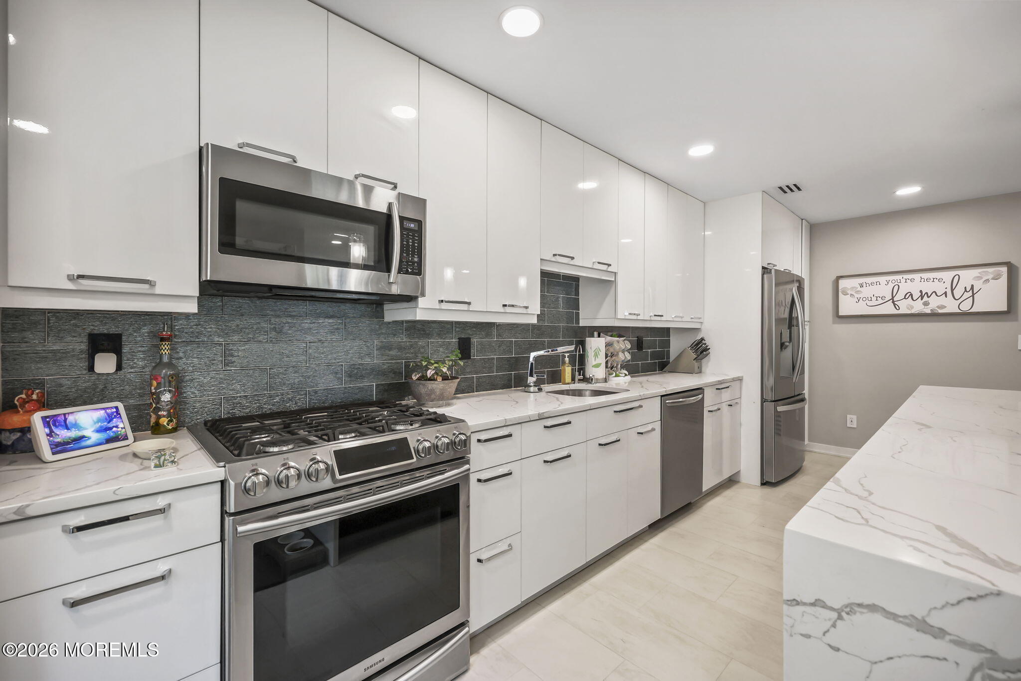 201 Paddington Court Manalapan NJ 07726