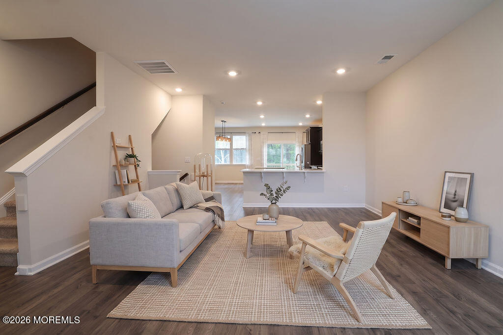 107 Melanie Way Manahawkin NJ 08050