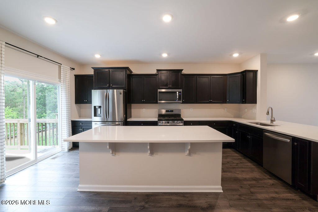 107 Melanie Way Manahawkin NJ 08050