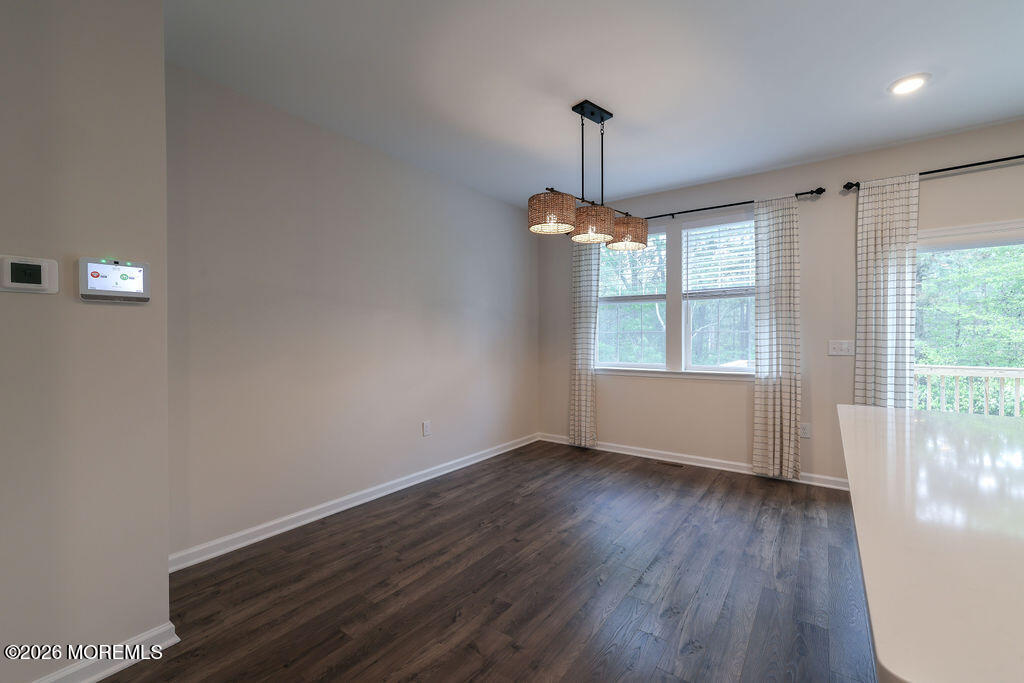 107 Melanie Way Manahawkin NJ 08050