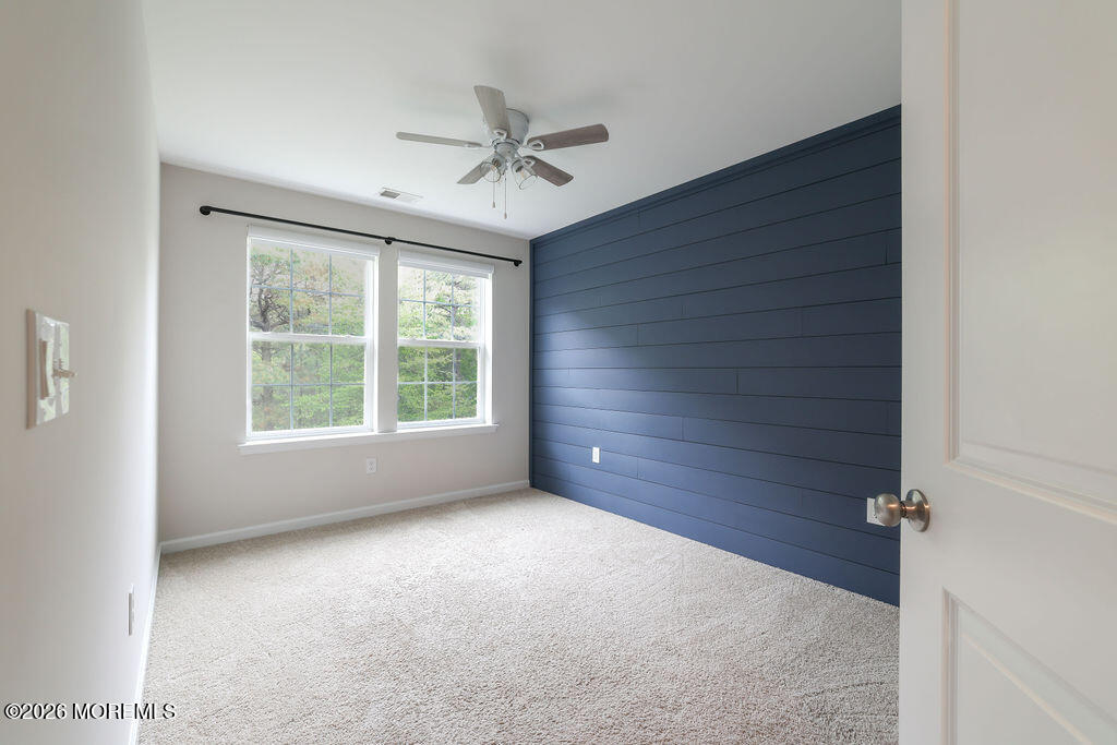 107 Melanie Way Manahawkin NJ 08050