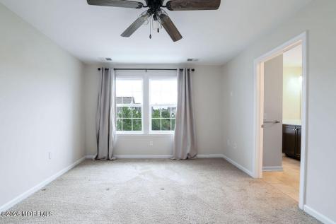 107 Melanie Way Manahawkin NJ 08050