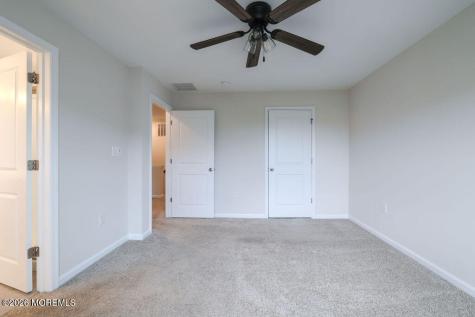 107 Melanie Way Manahawkin NJ 08050