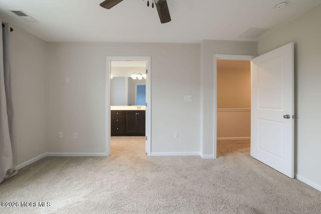 107 Melanie Way Manahawkin NJ 08050
