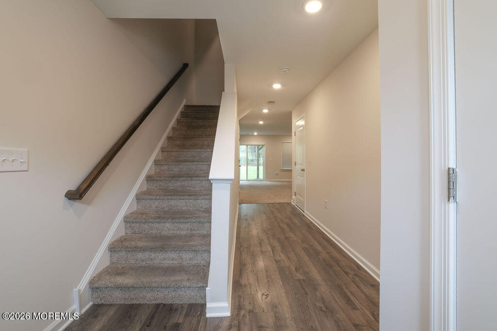 107 Melanie Way Manahawkin NJ 08050