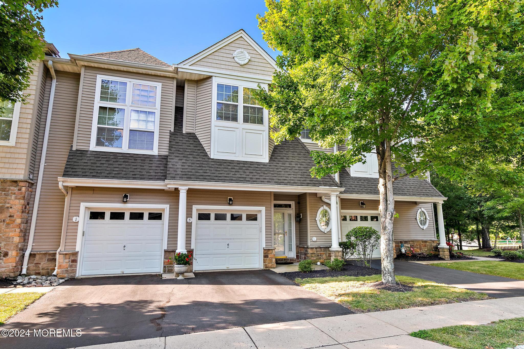 5 Ocean Breeze Court Manahawkin NJ 08050