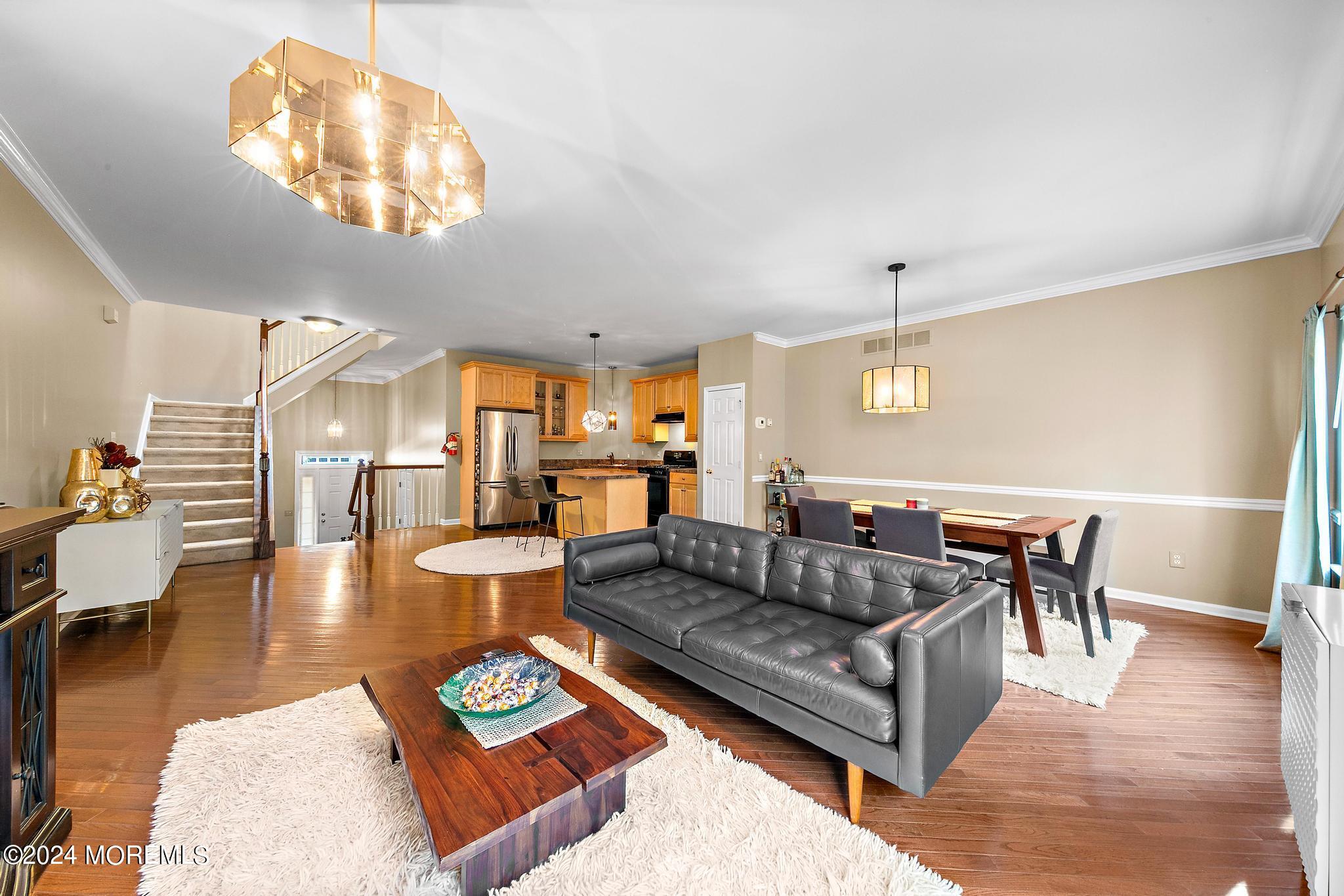 5 Ocean Breeze Court Manahawkin NJ 08050