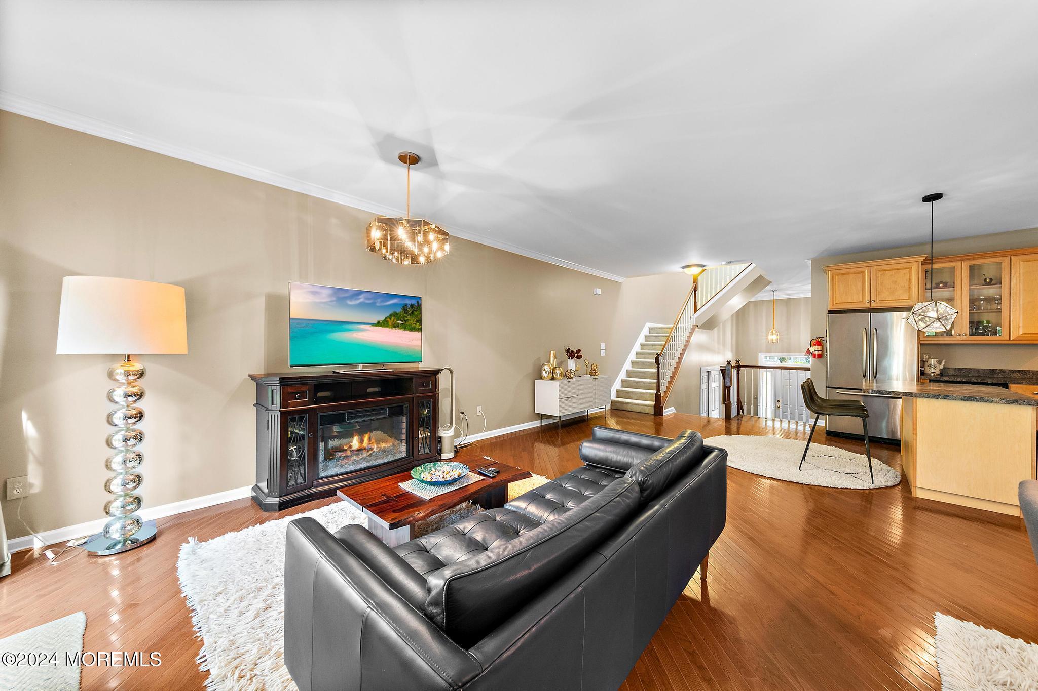 5 Ocean Breeze Court Manahawkin NJ 08050