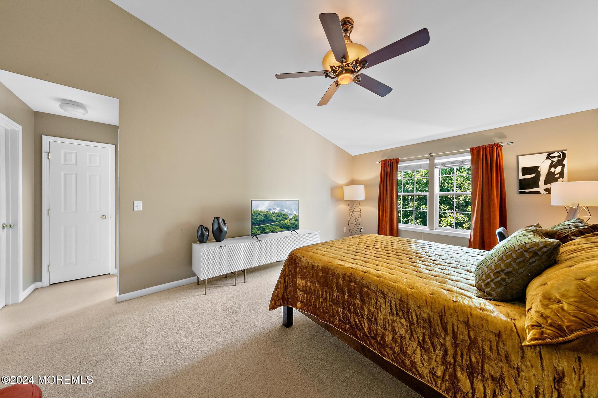 5 Ocean Breeze Court Manahawkin NJ 08050