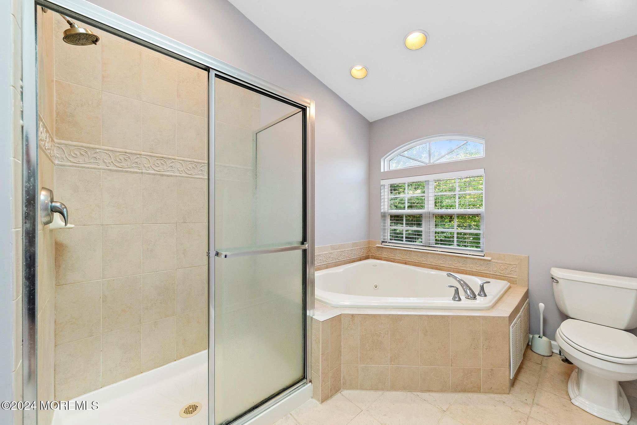 5 Ocean Breeze Court Manahawkin NJ 08050