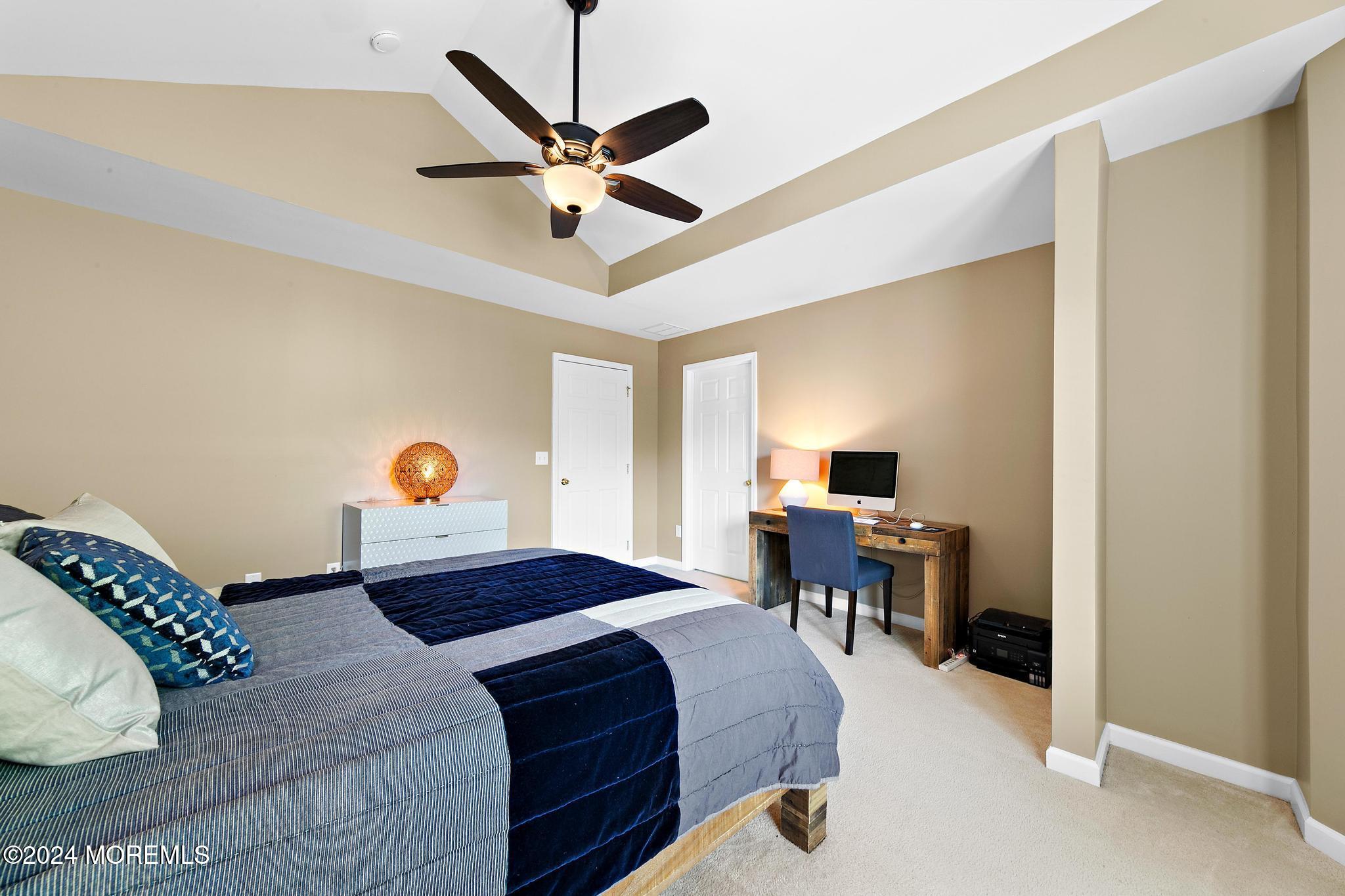 5 Ocean Breeze Court Manahawkin NJ 08050