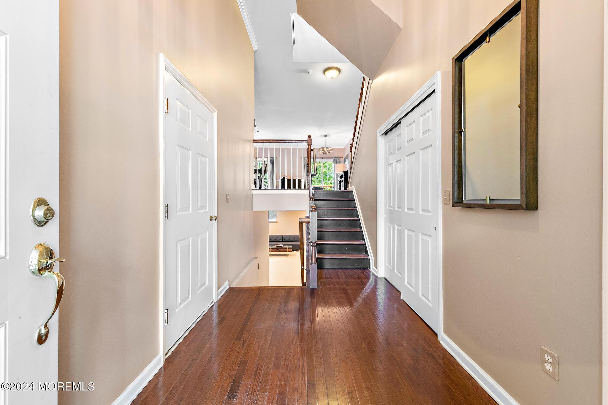 5 Ocean Breeze Court Manahawkin NJ 08050