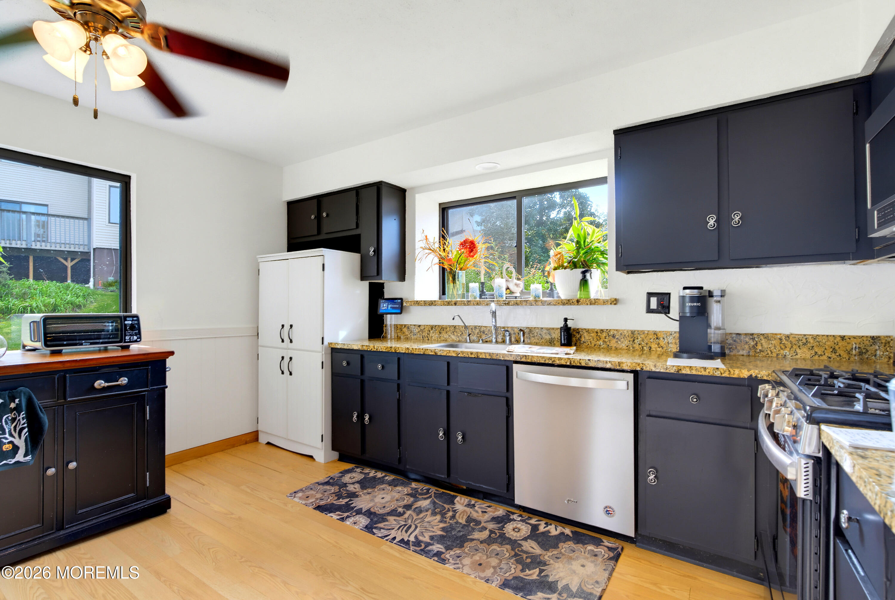 14 Oxford Lane Middletown NJ 07748