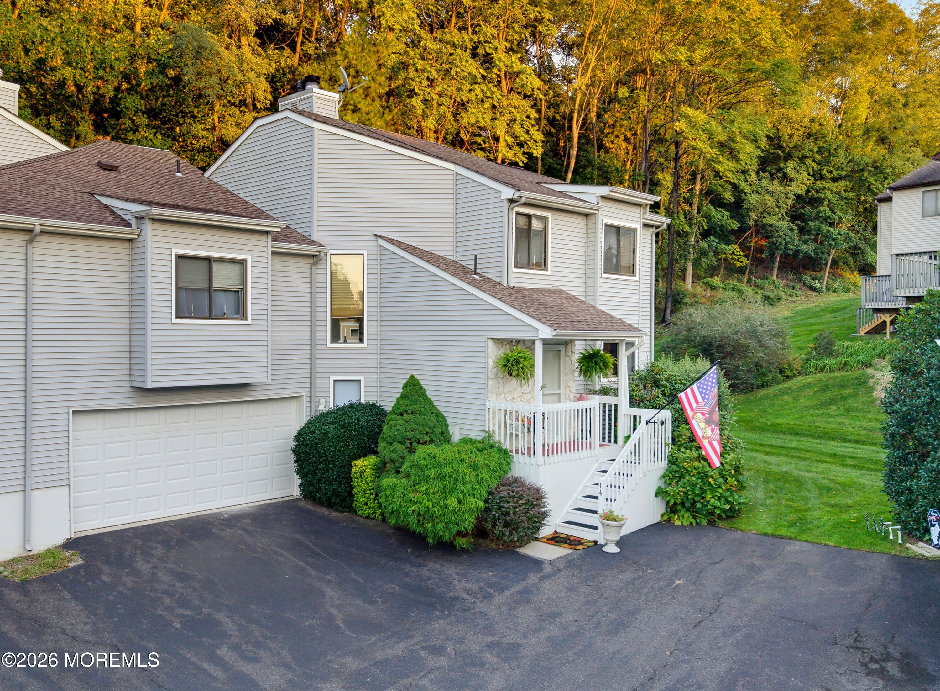 14 Oxford Lane Middletown NJ 07748