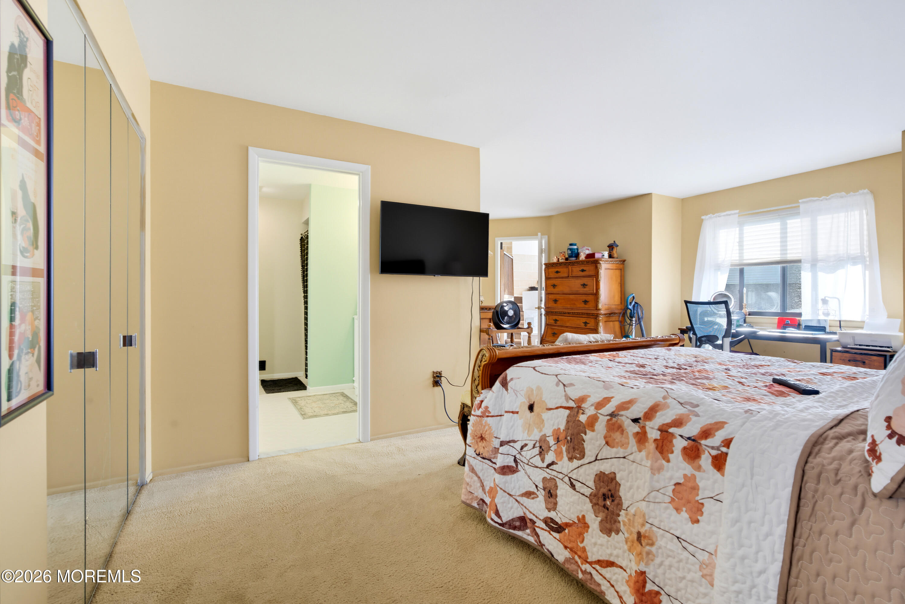 14 Oxford Lane Middletown NJ 07748