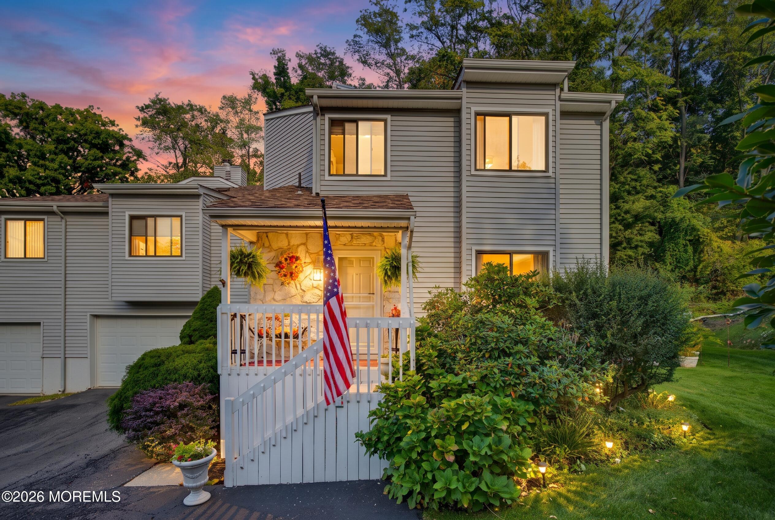 14 Oxford Lane Middletown NJ 07748