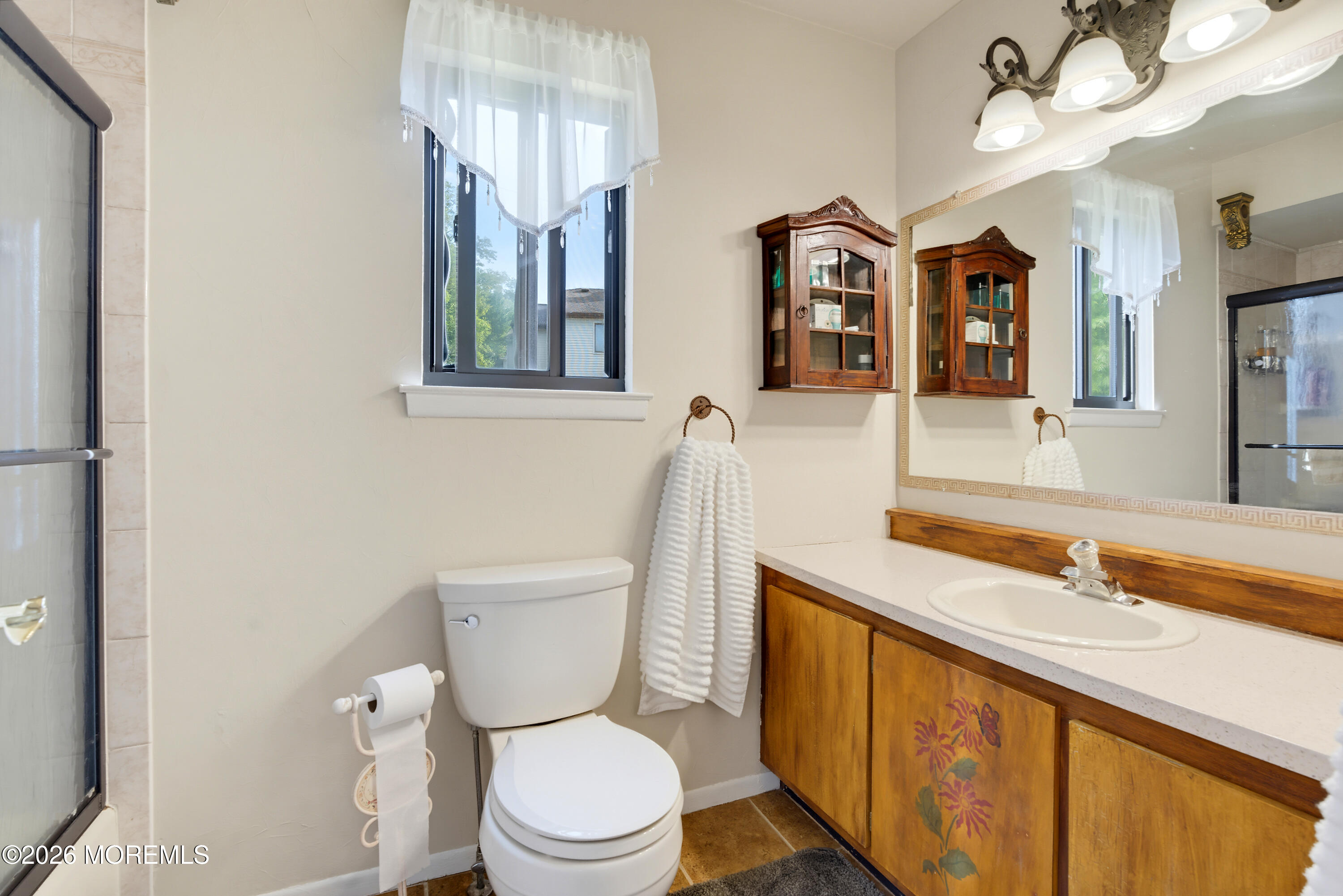 14 Oxford Lane Middletown NJ 07748