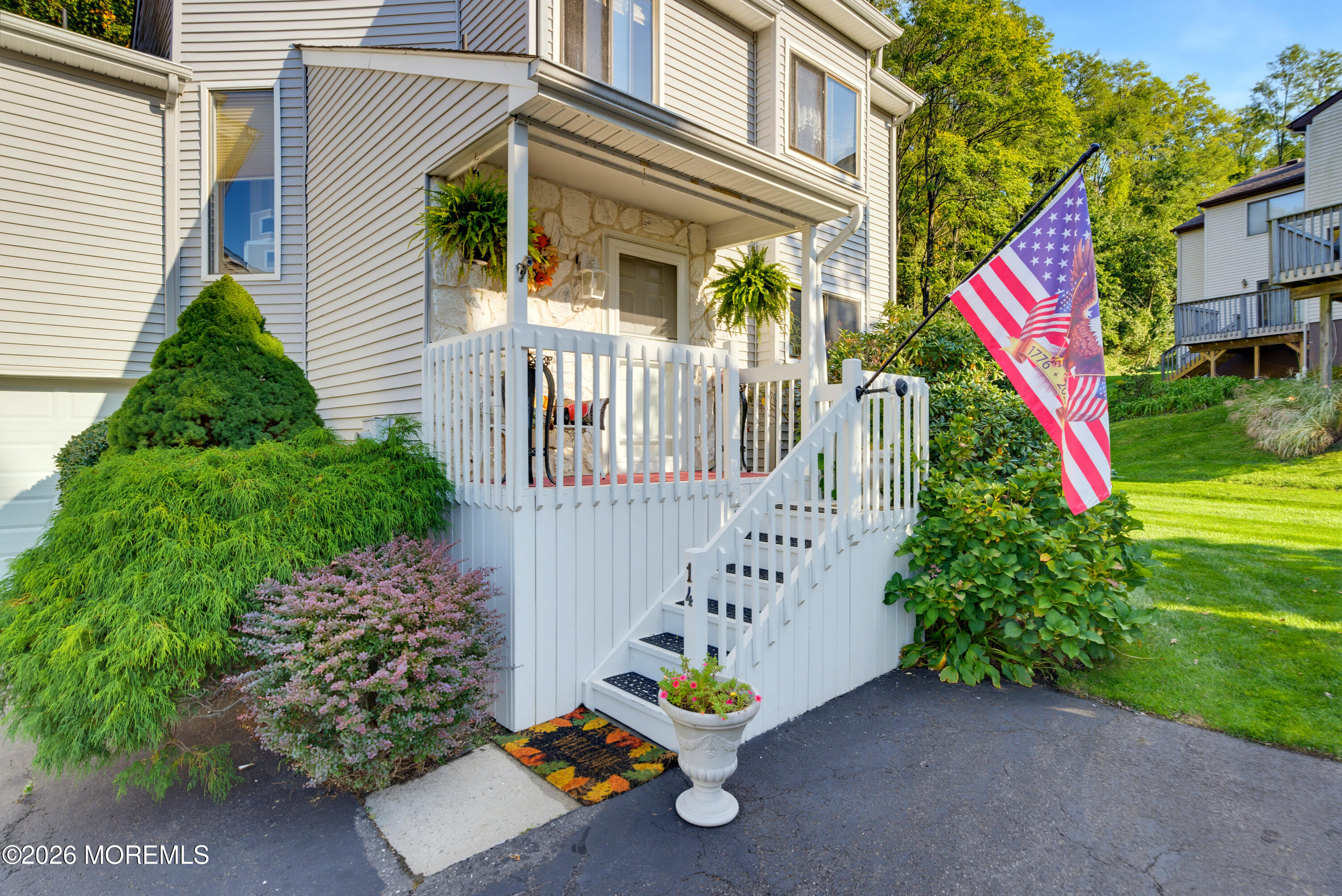 14 Oxford Lane Middletown NJ 07748