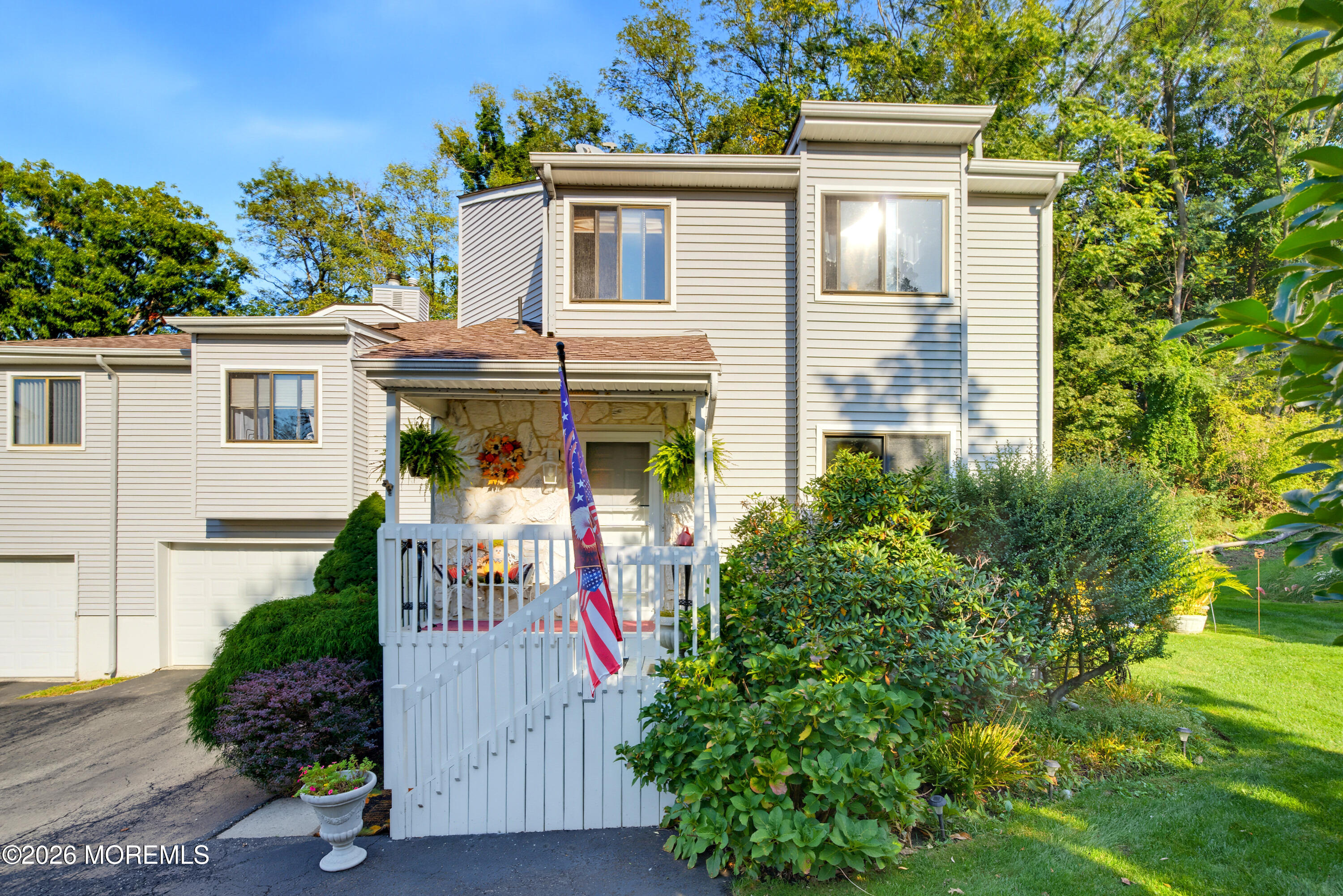 14 Oxford Lane Middletown NJ 07748