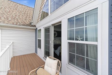14 Lighthouse Point Road Highlands NJ 07732