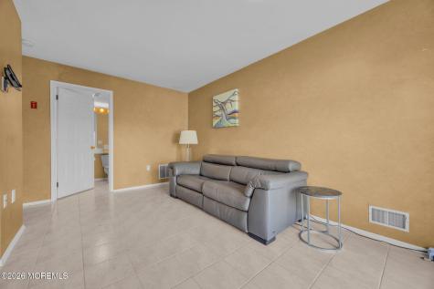 4 Aspen Lane Freehold NJ 07728