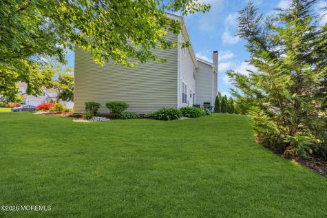 4 Aspen Lane Freehold NJ 07728