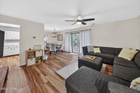 90 Deptford Court Matawan NJ 07747