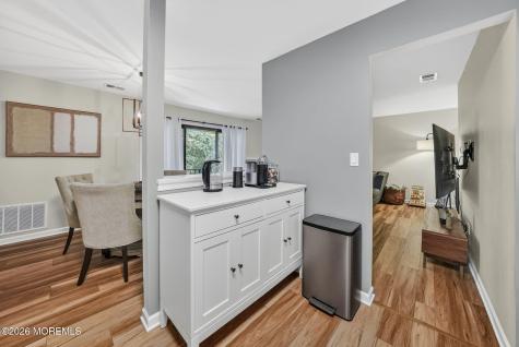 90 Deptford Court Matawan NJ 07747