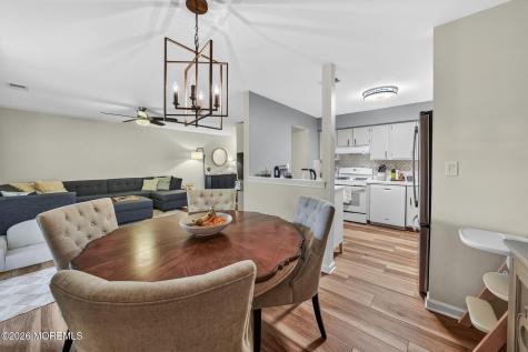 90 Deptford Court Matawan NJ 07747