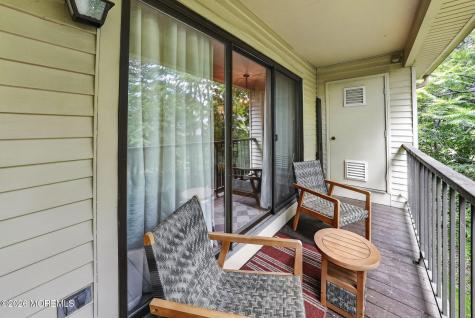 90 Deptford Court Matawan NJ 07747