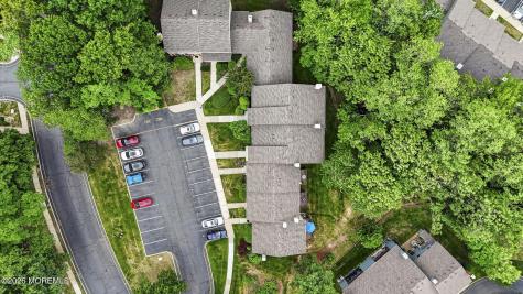 90 Deptford Court Matawan NJ 07747