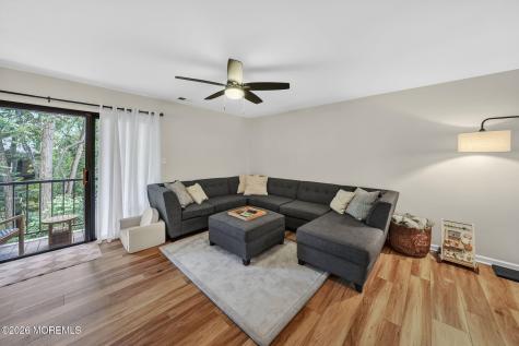 90 Deptford Court Matawan NJ 07747