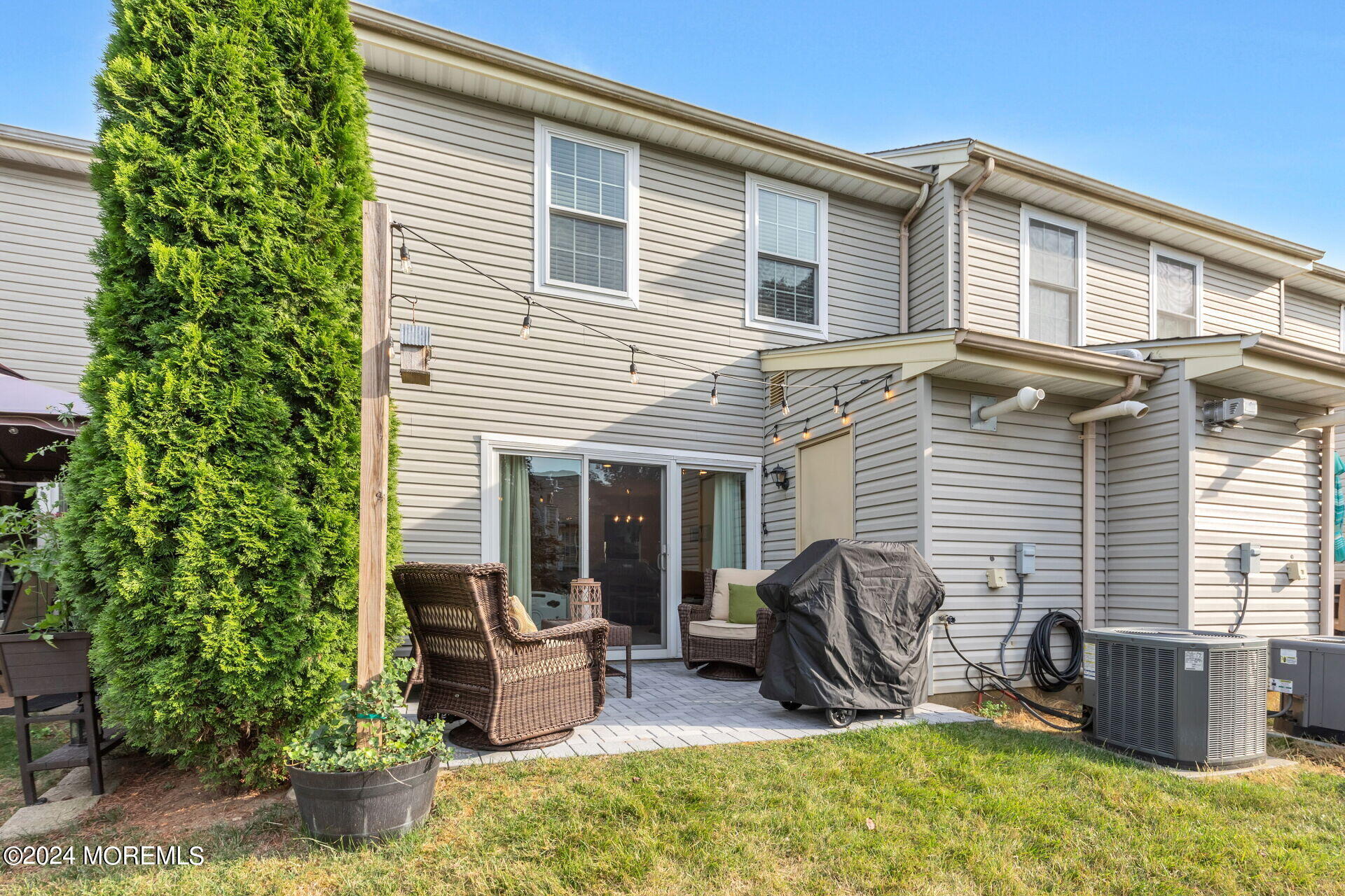 52 Aberdare Court Freehold NJ 07728