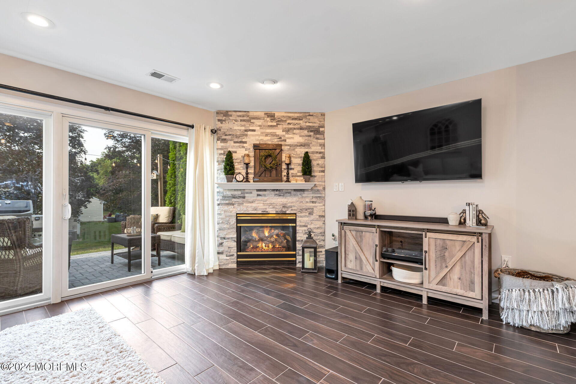 52 Aberdare Court Freehold NJ 07728