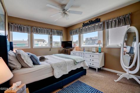 4 W Susan Avenue Long Beach Twp NJ 08008